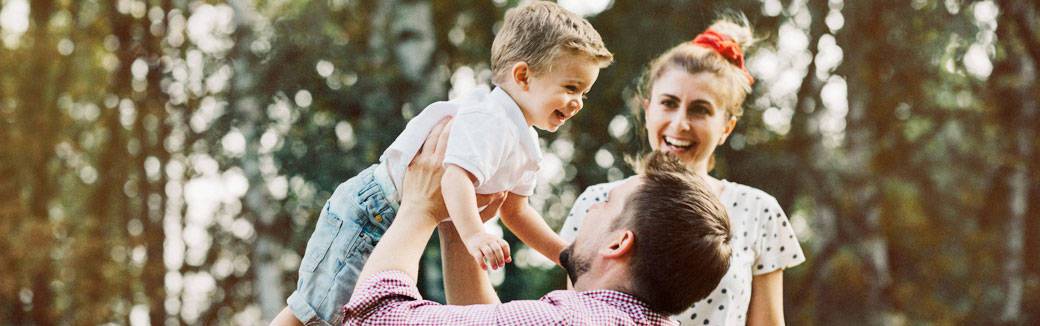 First Spouse Spouse or Children: Who Comes First? - FamilyLife® - A Cru Ministry