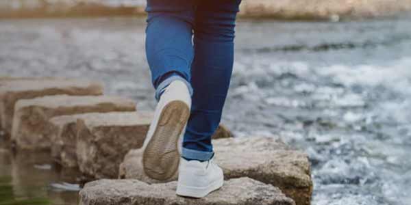 YouVersion - Grieving - Featured Image