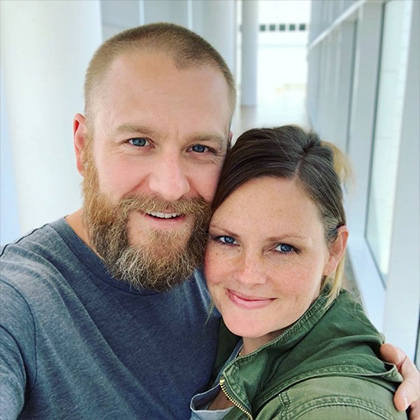 Photo of Aaron and Jennifer Smith