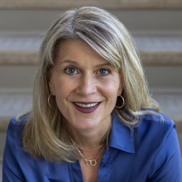 Portrait of Beth Runkle